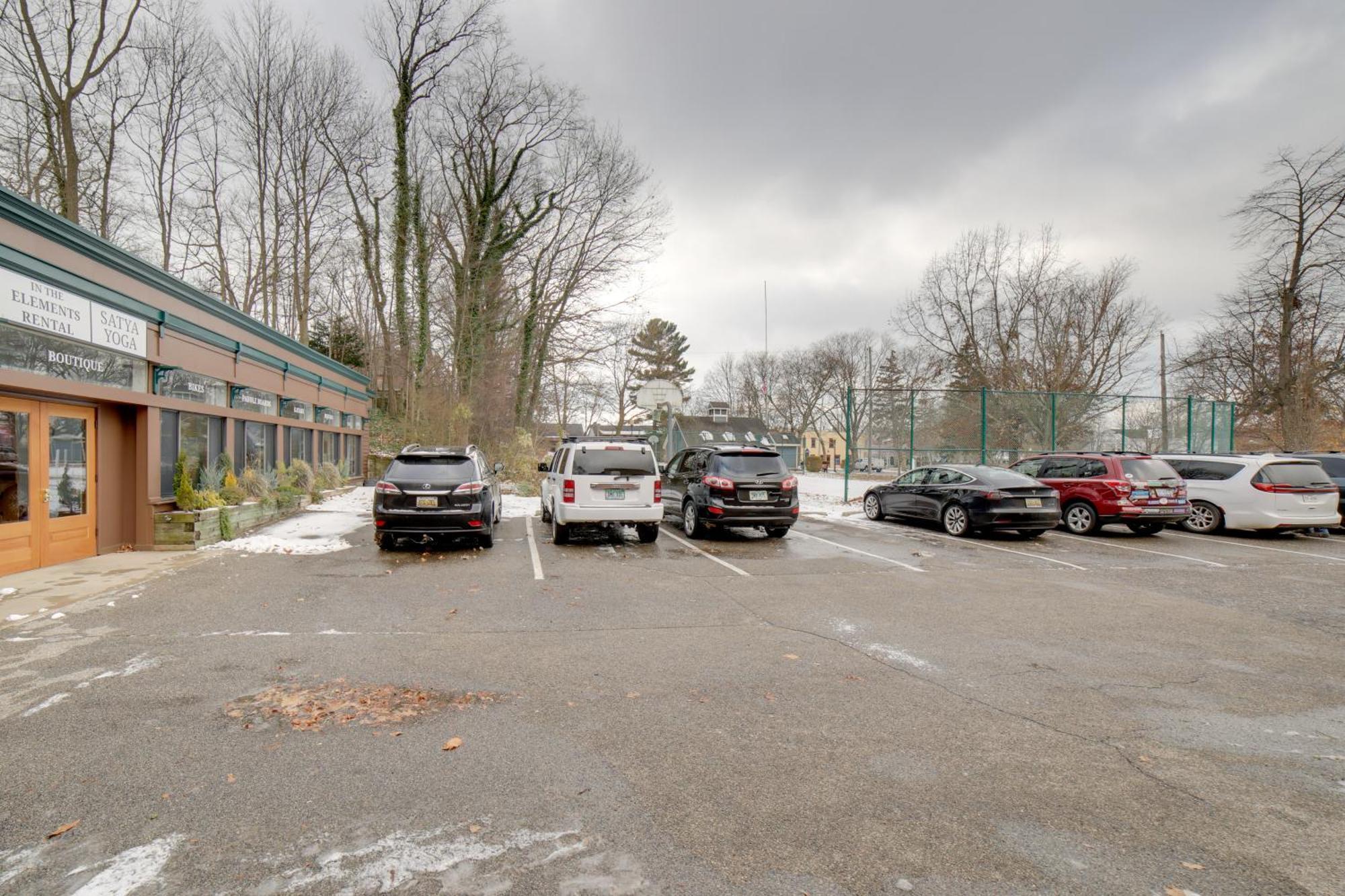 Walk To Water St And River Quaint Saugatuck Apt Εξωτερικό φωτογραφία