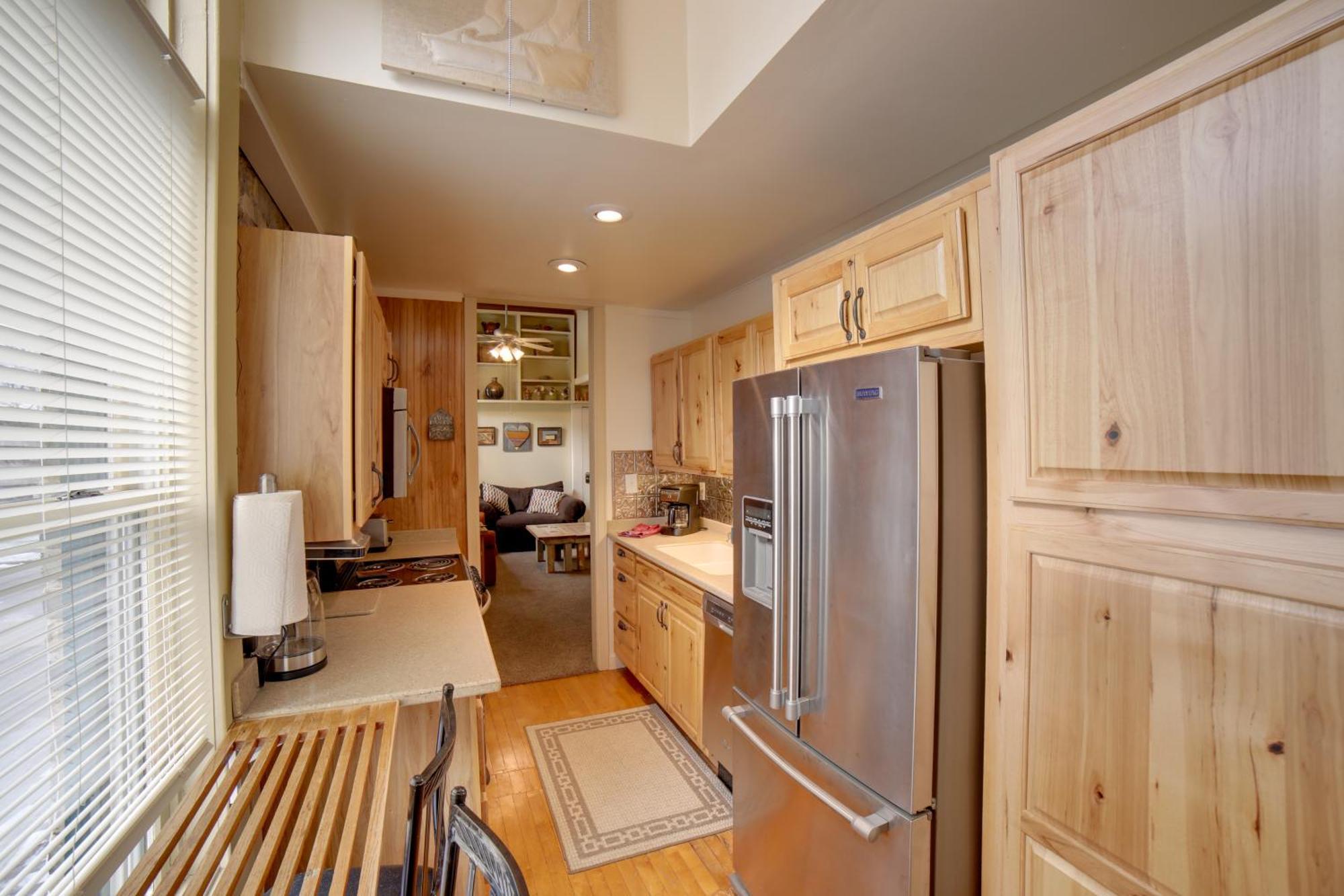 Walk To Water St And River Quaint Saugatuck Apt Εξωτερικό φωτογραφία
