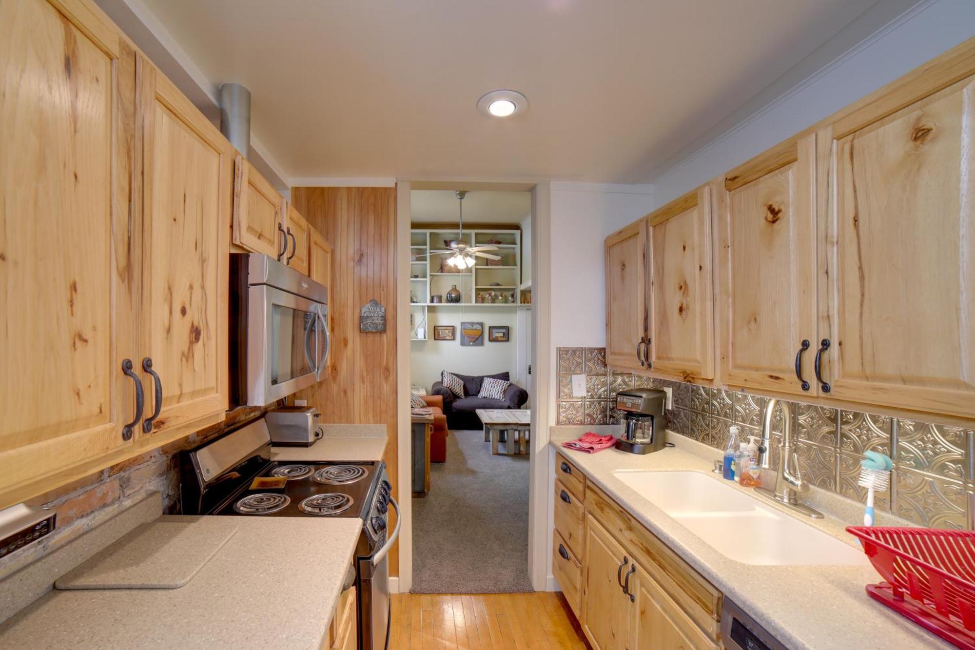 Walk To Water St And River Quaint Saugatuck Apt Εξωτερικό φωτογραφία